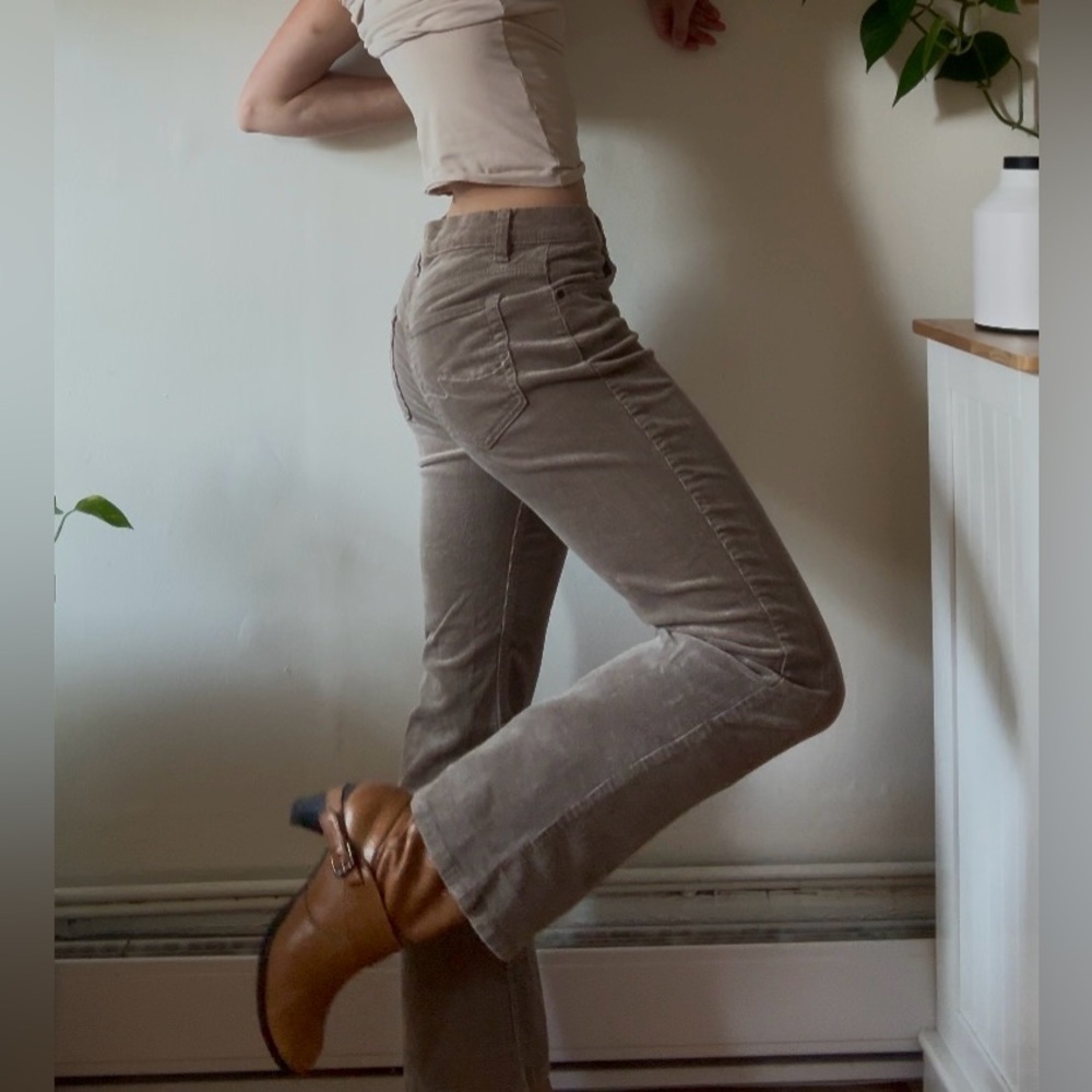 Brown Corduroy Flare Pants ( 10P - fits small)